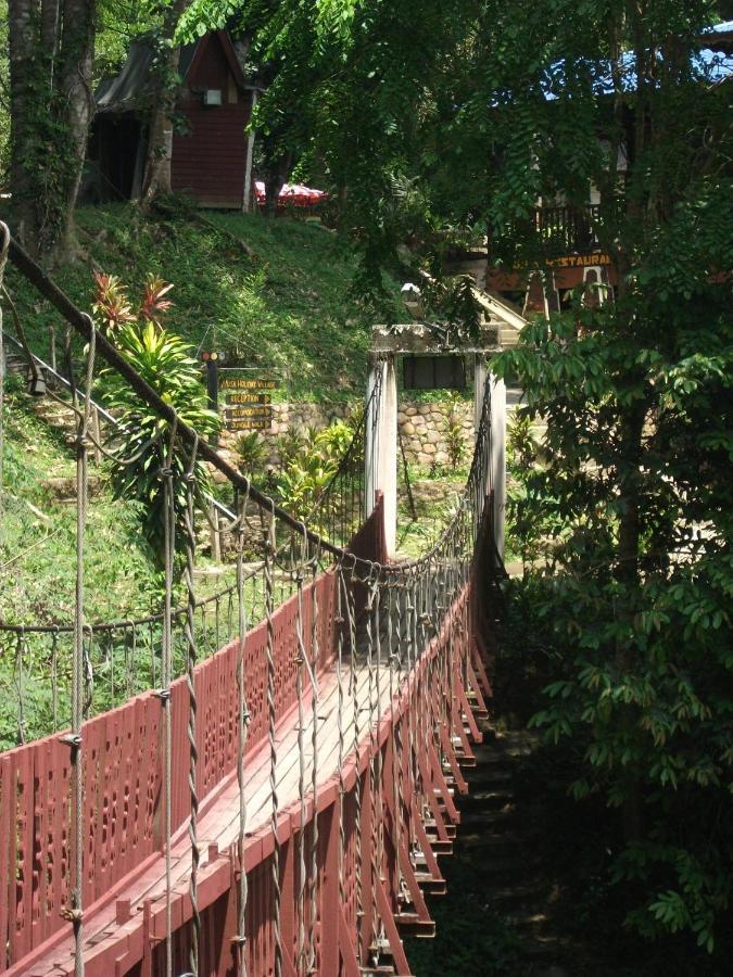 Nusa Holiday Village Jerantut Bagian luar foto