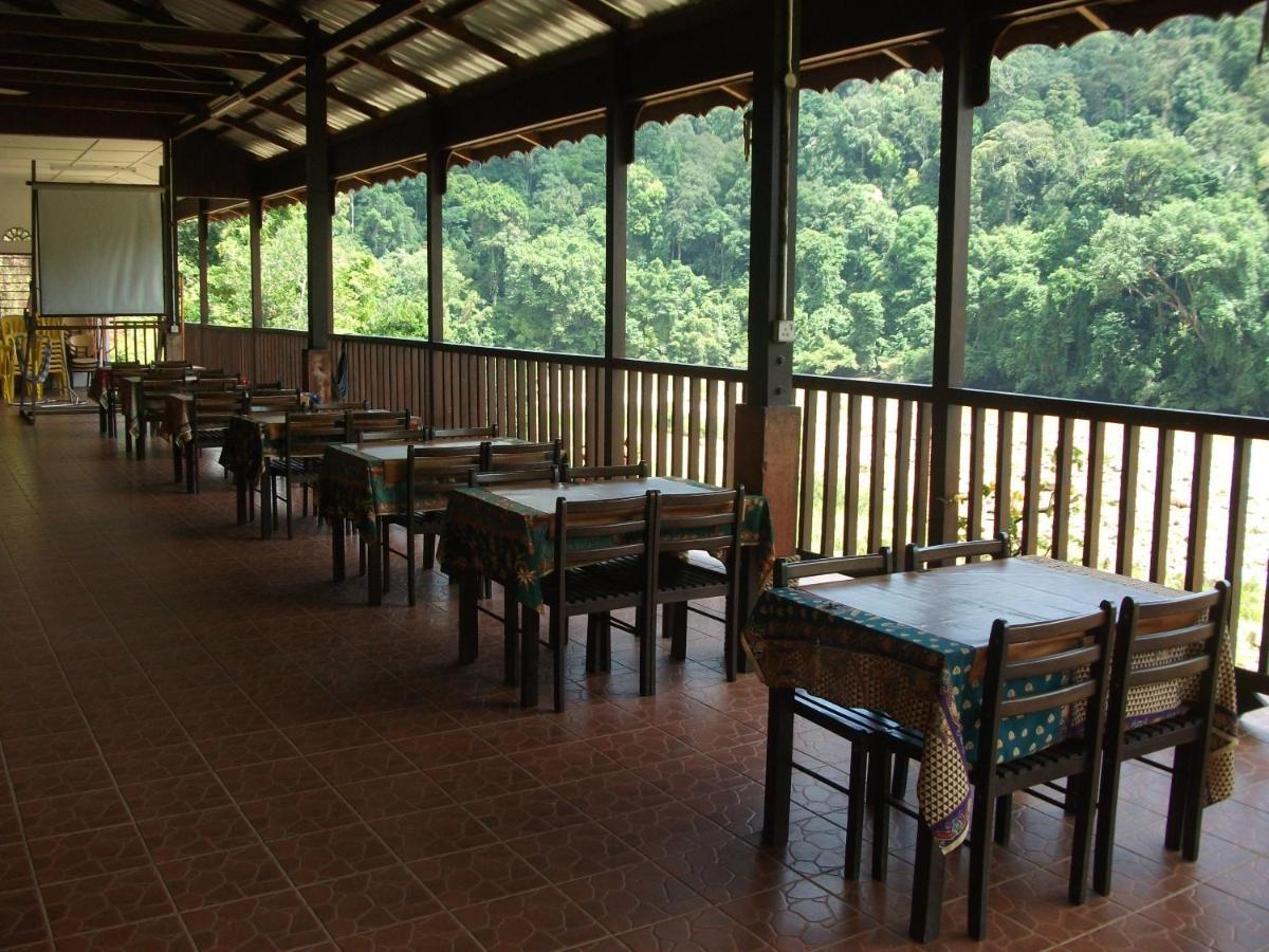 Nusa Holiday Village Jerantut Bagian luar foto