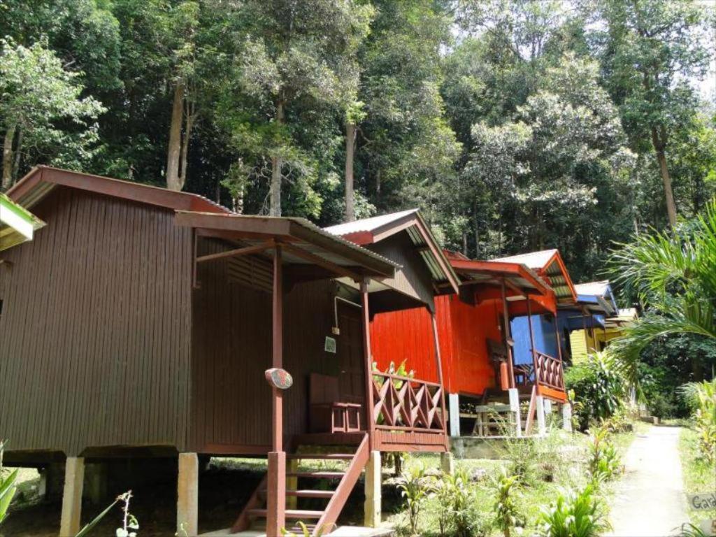 Nusa Holiday Village Jerantut Bagian luar foto