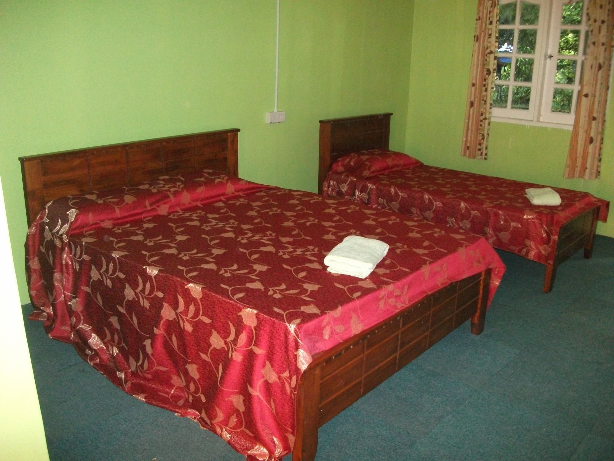 Nusa Holiday Village Jerantut Bagian luar foto