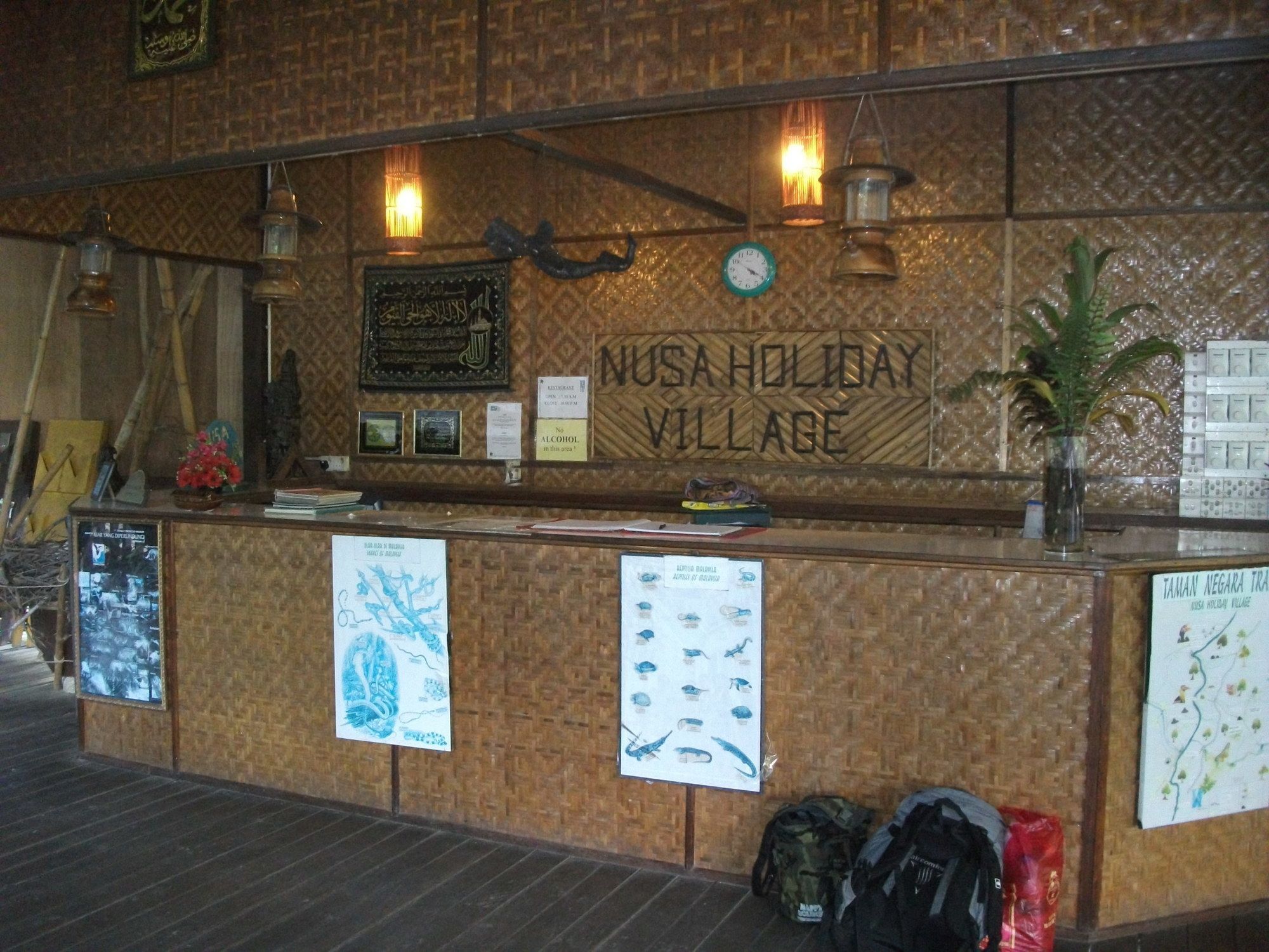 Nusa Holiday Village Jerantut Bagian luar foto