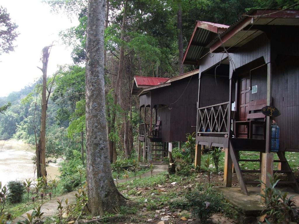 Nusa Holiday Village Jerantut Bagian luar foto